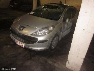 Démontage voiture Peugeot 207 1400 benzine 2016/1