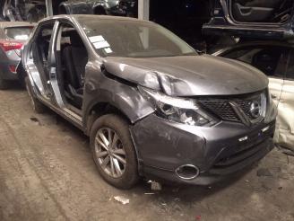 rozbiórka samochody osobowe Nissan Qashqai  2015/1
