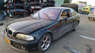 Uttjänta bilar auto BMW 3-serie E46 2002 325 Ci Coupe 256S5 Zwart 475 onderdelen 2002/11