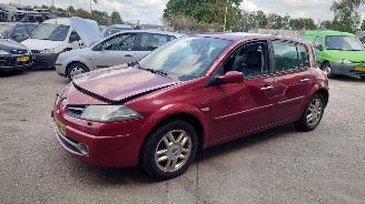 Sloopauto Renault Mégane 2008 1.6 16v K4M rood TENNJ onderdelen 2008/7