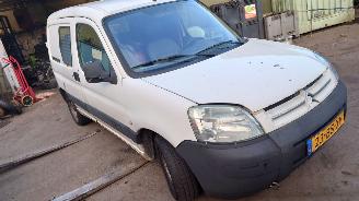 Citroën Berlingo 2005 1.9D WJY Wit  Onderdelen picture 5
