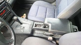 BMW 3-serie 1998 E36 318i 184E2 Groen 275 onderdelen picture 16