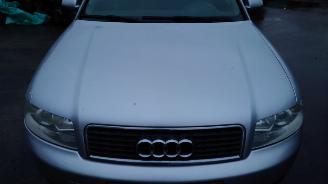 Audi A4 B6 2004 1.9 TDI AVF HCF Zilver LY7W onderdelen picture 8