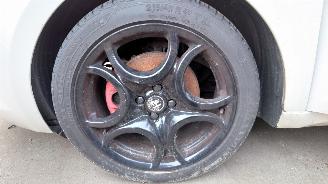 Alfa Romeo MiTo 2011 1.3 JTD 199B4 Wit 251/A onderdelen picture 20