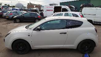 Alfa Romeo MiTo 2011 1.3 JTD 199B4 Wit 251/A onderdelen picture 2