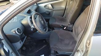 Citroën C1 2007 1.4 HDI 8HT Grijs KTB onderdelen picture 8