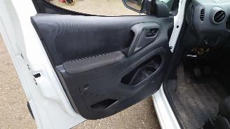 Citroën Berlingo 2010 1.6 HDI 9HT Wit EWP onderdelen picture 14