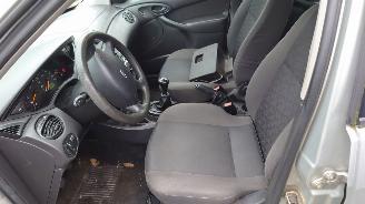 Ford Focus 2002 1.6 16v FYDD Grijs Moondust Silver onderdelen picture 11