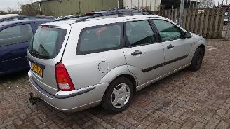 Ford Focus 2002 1.6 16v FYDD Grijs Moondust Silver onderdelen picture 5