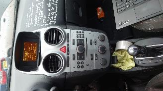 Opel Corsa D 2007 1.4 16v Z14XEP Zwart Z20R onderdelen picture 15