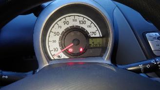 Peugeot 107 2006 1.0 12v 1KRFE Zwart EXZ onderdelen picture 14