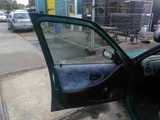 Peugeot 306 306 (7B), Sedan, 1993 / 2002 1.4 SL,SR picture 26