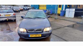 Vrakbiler auto Volvo S-40 S40 (VS), Sedan, 1995 / 2004 1.8i 16V 2002/4
