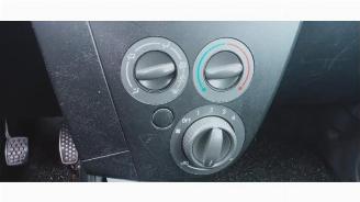 Daihatsu Cuore Cuore (L251/271/276), Hatchback, 2003 1.0 12V DVVT picture 5