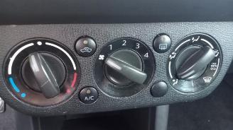 Suzuki Swift Swift (ZA/ZC/ZD1/2/3/9), Hatchback, 2005 / 2015 1.3 D 16V picture 4