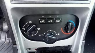Peugeot 307 307 (3A/C/D), Hatchback, 2000 / 2009 1.4 16V picture 5