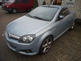 Opel Tigra  picture 1