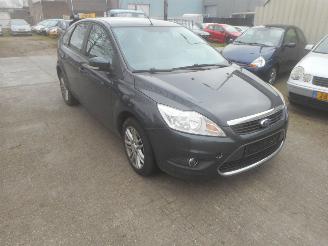 Coche siniestrado Ford Focus  2008/1