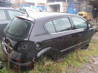Opel Astra  picture 3