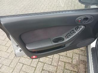 Mazda Xedos-6  picture 10