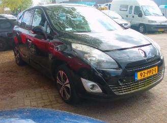 Renault Scenic bose 7 persoons picture 2
