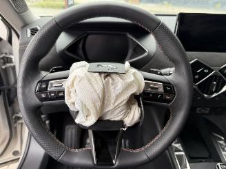 DS Automobiles DS 3 Crossback 1.2 Hybrid 136PK EAT8 Aut. Performance Line picture 19