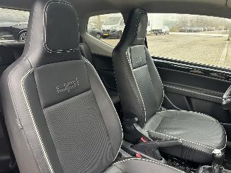 Volkswagen Up! Black UP! Panoramadak! picture 12