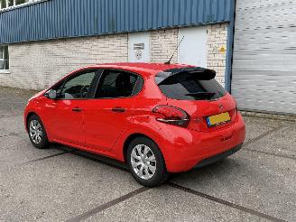 Peugeot 208 1.2 Blue Lease 2017 Navi Airco 5DRS picture 3