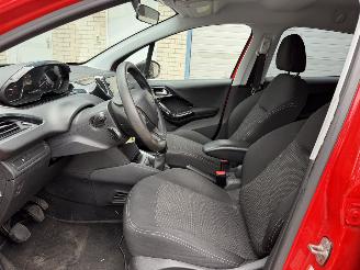 Peugeot 208 1.2 Blue Lease 2017 Navi Airco 5DRS picture 10