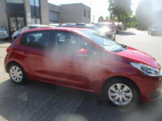 Peugeot 206 1.2 PURETECH BLUE LION AIRCO NAVI picture 7