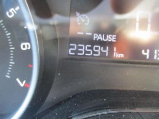 Peugeot 206 1.2 PURETECH BLUE LION AIRCO NAVI picture 21