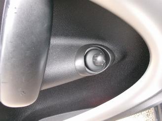 Mini Countryman 1.6 I COOPER EDITION CLIMA NAVI PANO LEDER picture 14