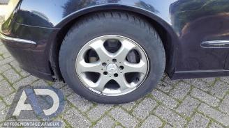 Mercedes E-klasse E Combi (S211), Combi, 2003 / 2009 3.2 E-320 CDI 24V picture 8