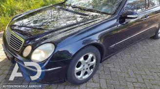 Mercedes E-klasse E Combi (S211), Combi, 2003 / 2009 3.2 E-320 CDI 24V picture 2