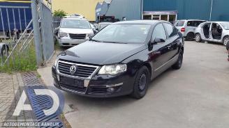 Vrakbiler auto Volkswagen Passat Passat (3C2), Sedan, 2005 / 2010 2.0 TDI 16V 170 2007/0