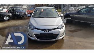 Hyundai I-20 i20, Hatchback, 2008 / 2015 1.2i 16V picture 2