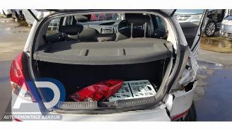 Hyundai I-20 i20, Hatchback, 2008 / 2015 1.2i 16V picture 16