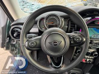 Mini Cooper Mini (F56), Hatchback 3-drs, 2013 1.5 12V Cooper picture 14