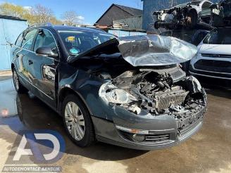 Volkswagen Passat Passat Variant (3C5), Combi, 2005 / 2010 2.0 TDI 16V 140 4Motion picture 3