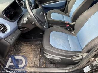 Hyundai I-10 i10 (B5), Hatchback, 2013 / 2019 1.0 12V picture 12