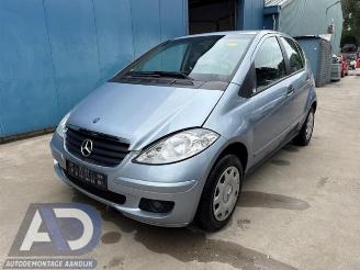 Vrakbiler auto Mercedes A-klasse A (W169), Hatchback, 2004 / 2012 1.5 A-150 2007/12