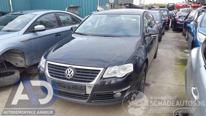 Volkswagen Passat Passat (3C2), Sedan, 2005 / 2010 2.0 TDI 140