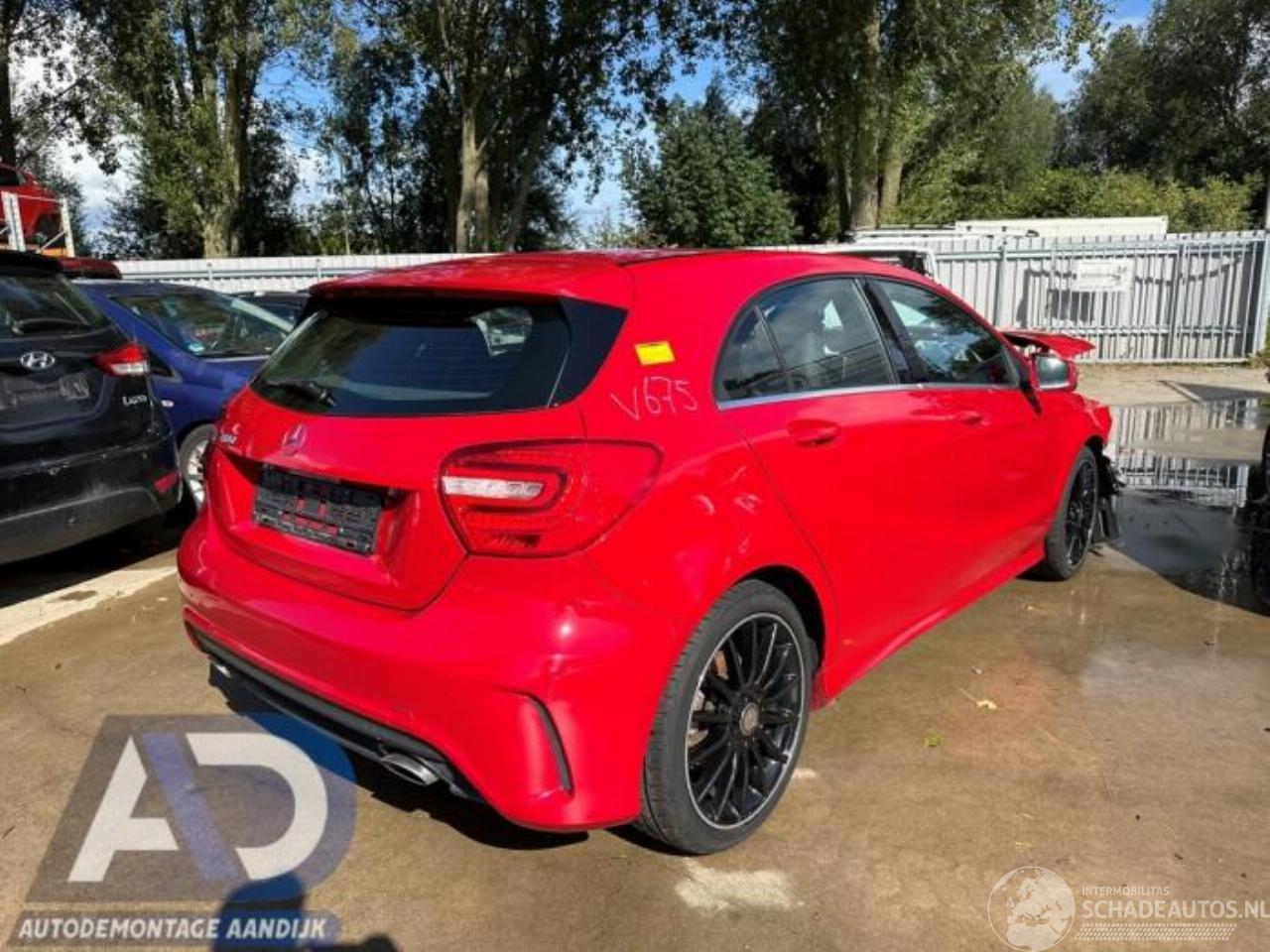 Mercedes A-klasse A (W176), Hatchback, 2012 / 2018 1.6 A-180 16V