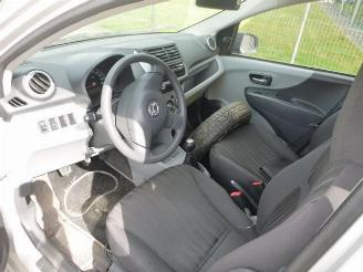 Nissan Pixo 1.0 picture 8