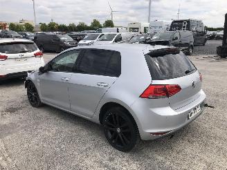 Volkswagen Golf 1.6 TDI picture 2