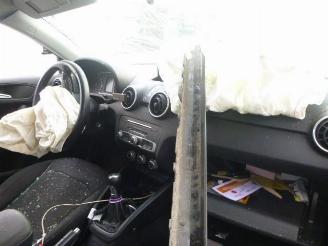 Audi A1 1.0 TFSI CHZB  QTS picture 9