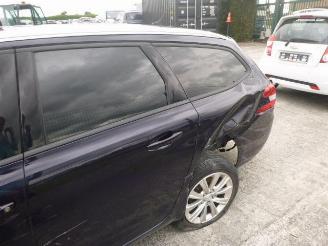 Peugeot 308 STYLE 1.2 picture 9