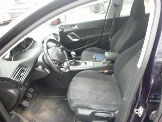 Peugeot 308 STYLE 1.2 picture 6
