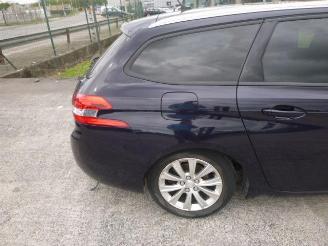 Peugeot 308 STYLE 1.2 picture 8