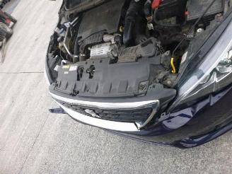 Peugeot 308 STYLE 1.2 picture 15